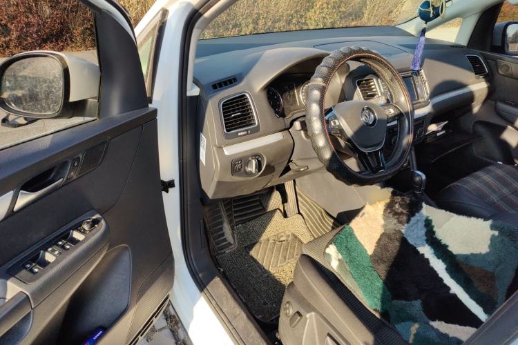 Used Volkswagen Sharan 2018 380TSI Comfort Edition 7-Seater
