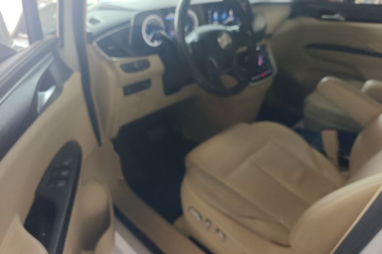 Used Buick GL8 2023 ES Lu Zun Deluxe Model
