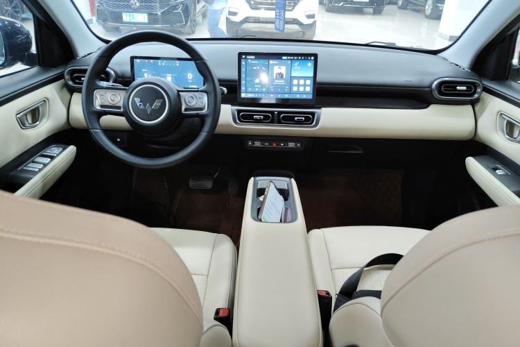 Used Wuling Bingo PLUS 2024 510 km Flagship Edition Four-Seater Version