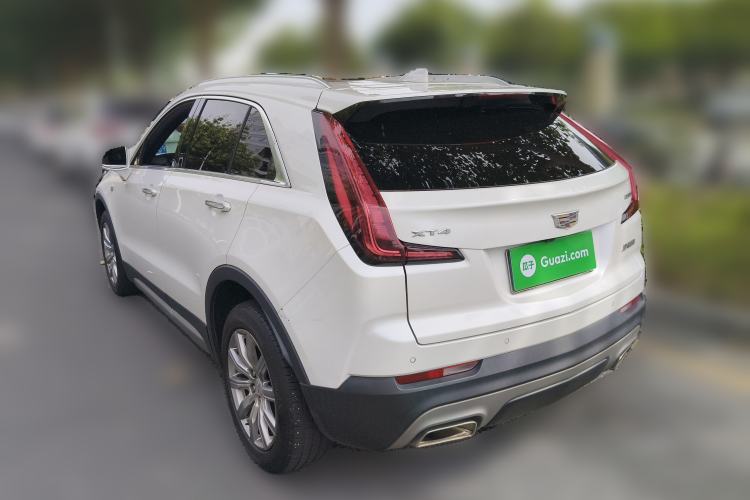 Used Cadillac XT4 2020 28T Two-Wheel-Drive Leading Version
