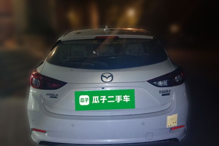 Used Mazda Mazda 3 Axela 2019 Cloud-Controlled Version Hatchback 1.5L Automatic Luxury Model Emission Standard China V