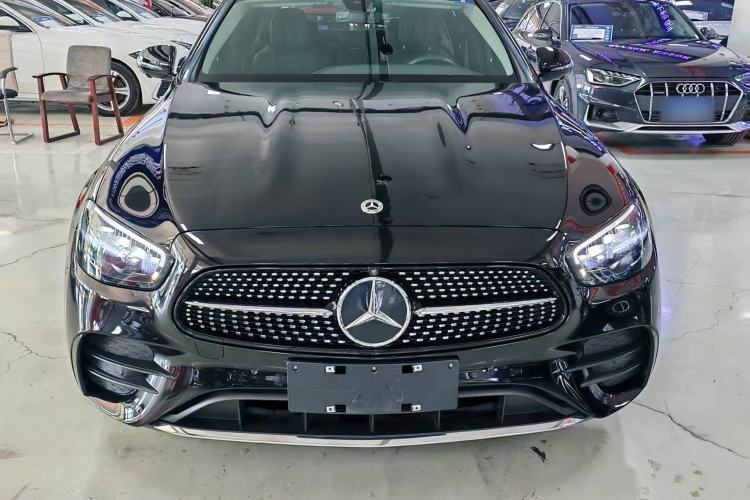 Used Mercedes-Benz E-Class 2022 Second Facelift E 300 L Sporty and Stylish Edition
