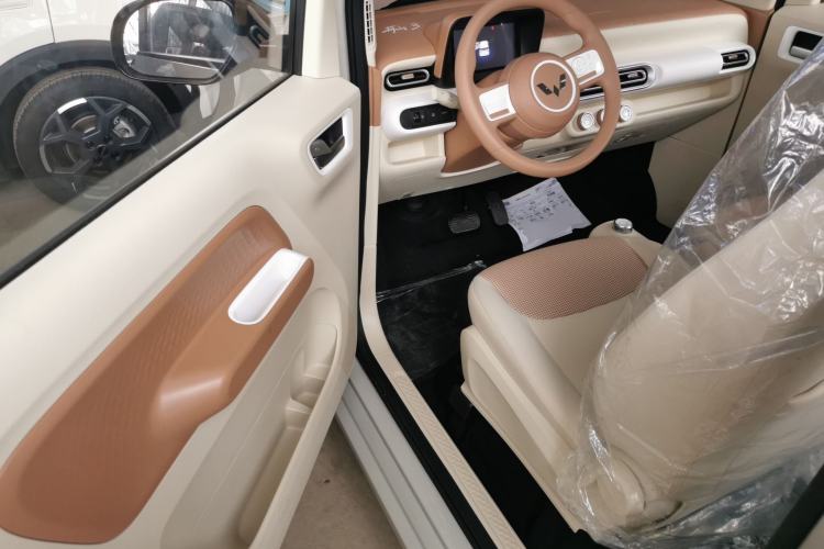 Used Wuling Hongguang MINIEV 2024 3rd Generation 215km Youth Edition