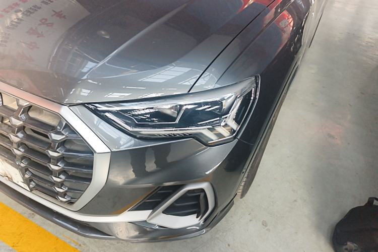 Used Audi Q3 2021 35 TFSI Fashion Dynamic Model
