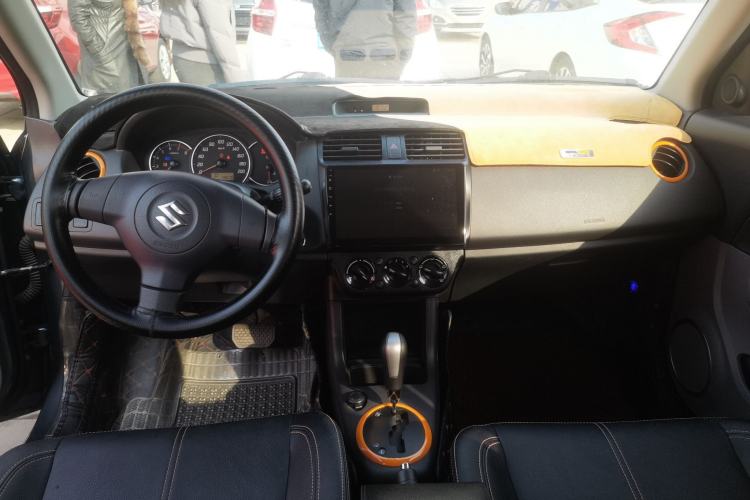 Used Suzuki Swift 2016 1.5L Automatic Fashionable Coolplay Edition
