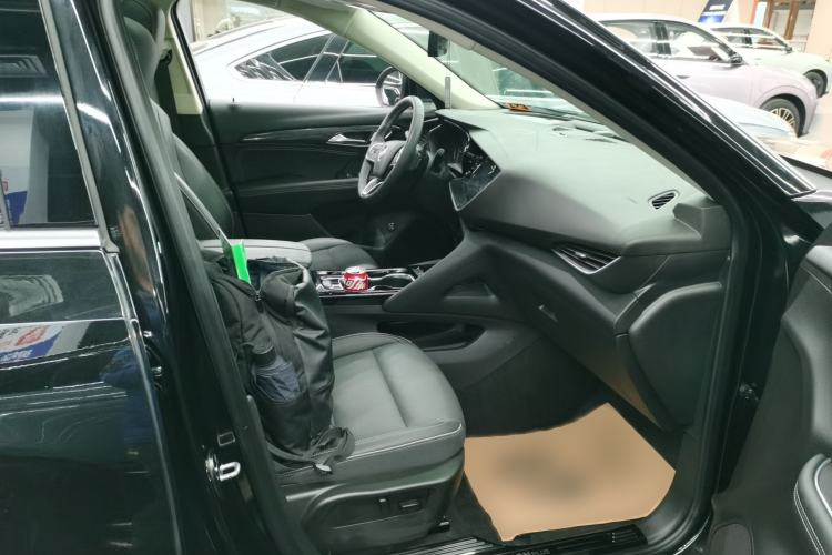 Used Buick Envision 2023 Encore Plus 652T Five-Seat Luxury Model