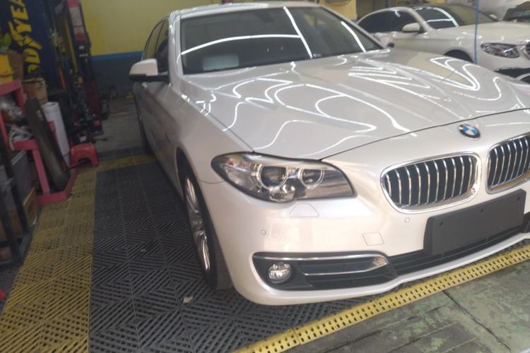 Used BMW 5 Series 2014 525Li Luxury Design Package