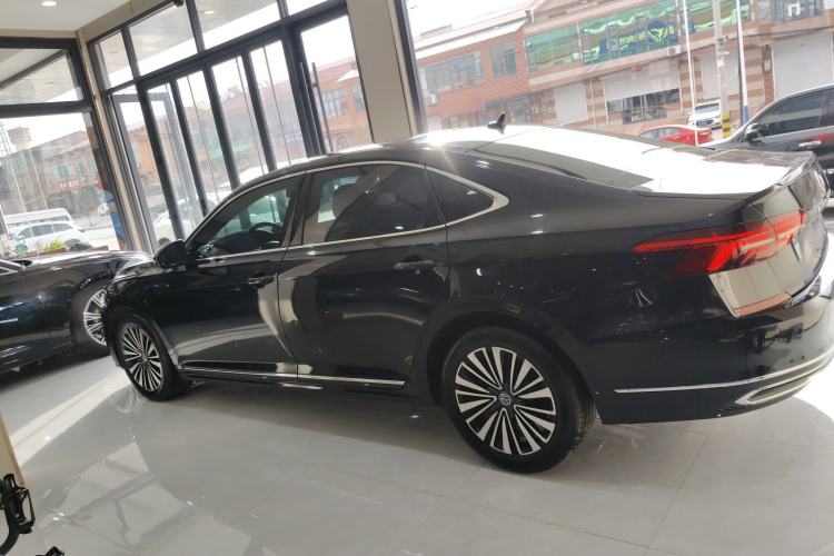 Used Volkswagen Passat 2020 330TSI Elite Edition China VI
