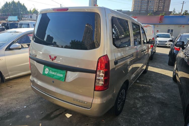 Used Wuling Hongguang V 2022 1.5L Jingqu Edition Electric-Assist LAR
