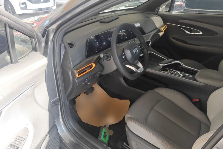 Used Changan UNI-T 2022 1.5T Prestige Version
