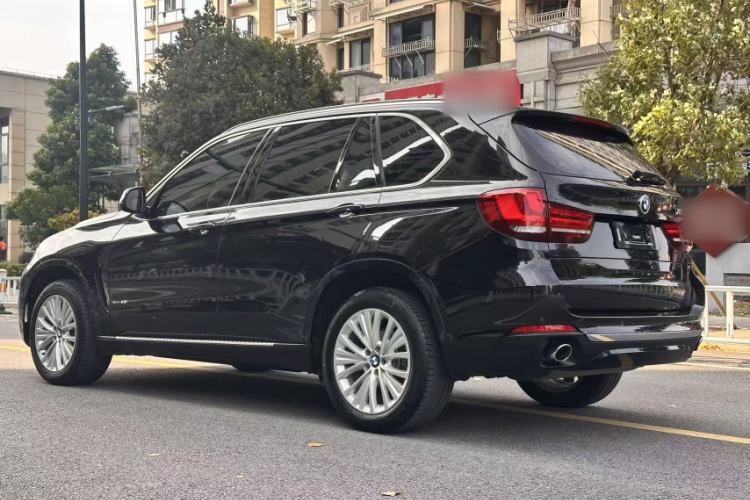Used BMW X5 2017 xDrive28i

