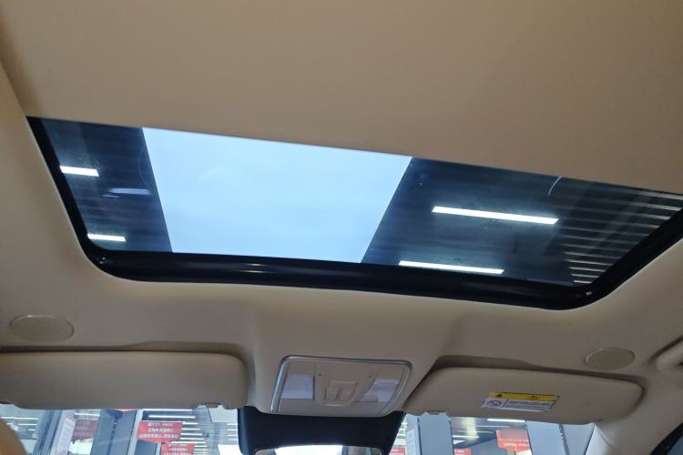 Used  E5 PLUS 2025 165 km Long-Range Version PLUS 7-Seater
