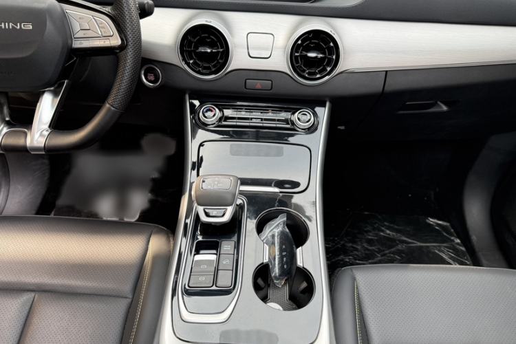 Used FORTHING T5 EVO 2024 1.5TD DCT Starry Edition
