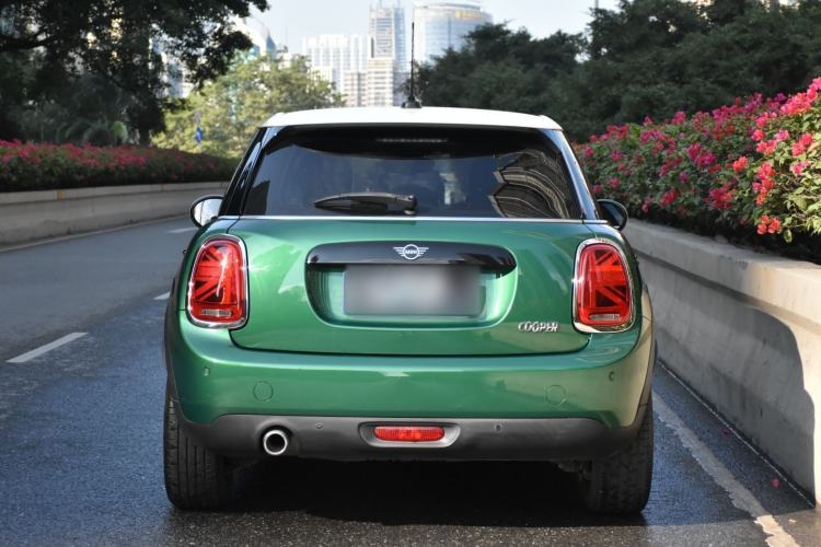 Used  MINI 2020 1.5T COOPER Classic Edition Five-Door Version
