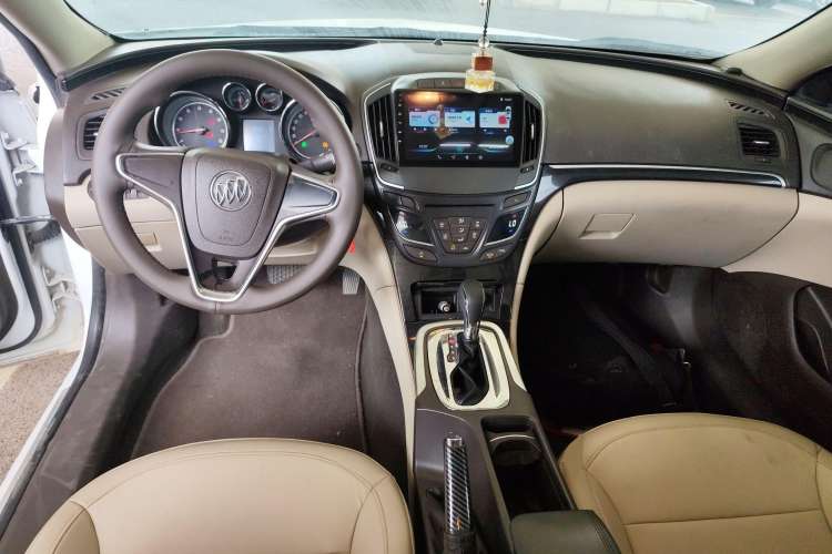 Used Buick Regal 2015 2.0L Leading Fashion Edition
