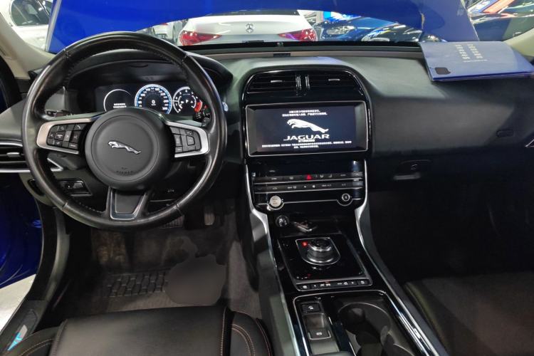 Used Jaguar XEL 2019 2.0T 250 PS Premium Edition