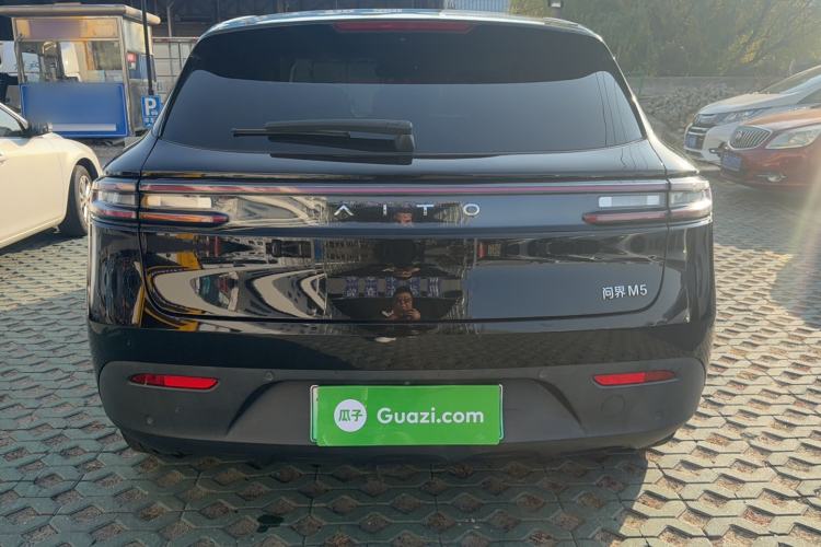 Used Hima AITO M5 2022 Extended-Range Four-Wheel Drive Performance Version
