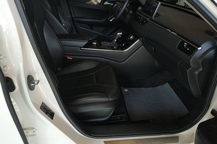 Used Hongqi H5 2019 30TD Dynamic Edition
