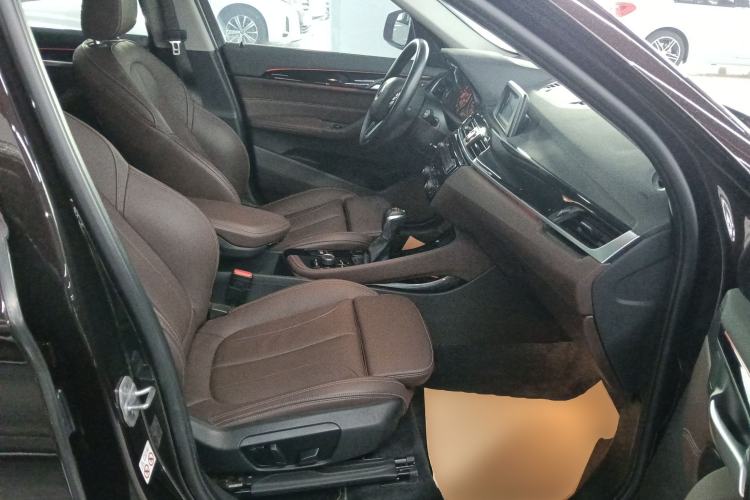 Used BMW X1 2018 sDrive18Li Luxury Model
