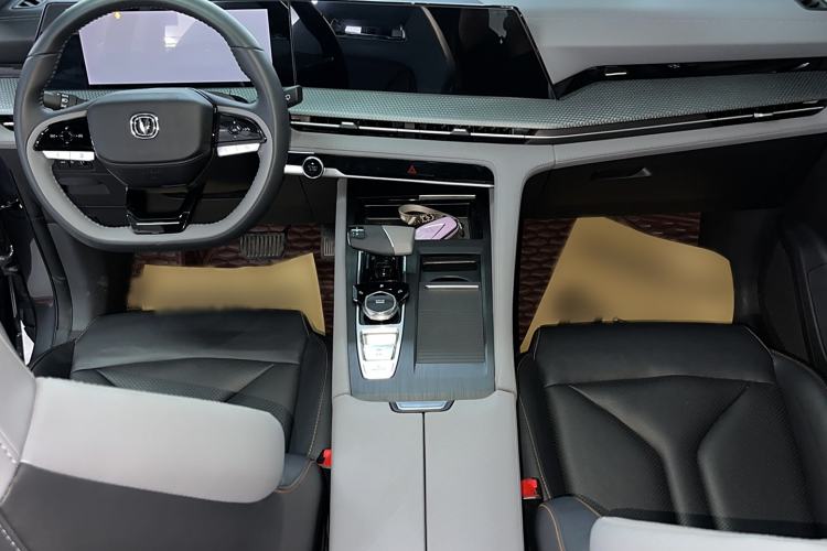 Used Changan CS75 PLUS 2022 2nd Generation 1.5T Automatic Prestige Version
