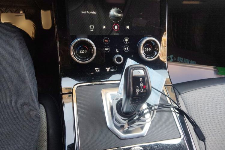 Used Land Rover Range Rover Evoque 2020 249 PS R-DYNAMIC SE Sport Technology Edition