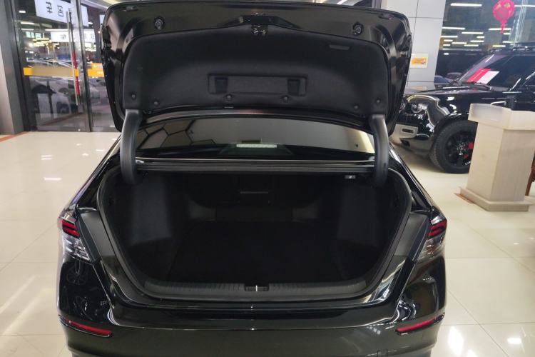 Used Honda Accord 2025 260TURBO Luxury Edition
