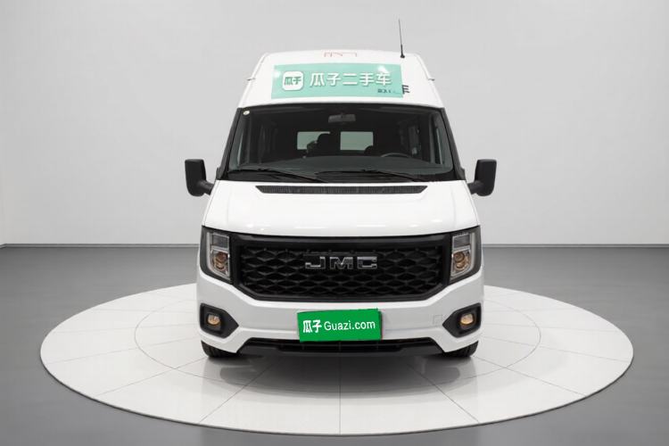 Used JMC Fushun 2025 2.0T 6MT Diesel Mid-Roof High-Arch Commercial Multi-Purpose 7-Seater Passenger Vehicle