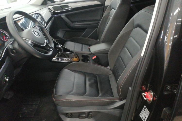 Used Volkswagen Tayron 2020 330TSI Two-Wheel Drive Luxury Smart Connectivity Version
