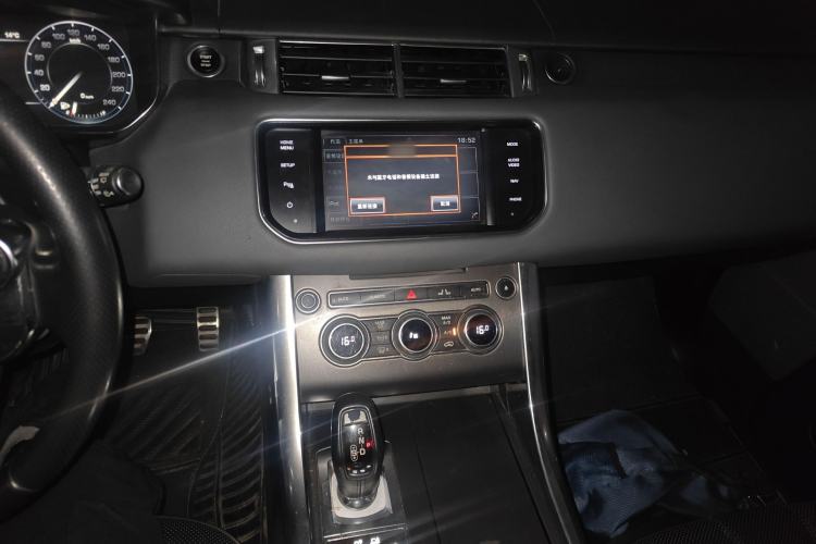 Used Land Rover Range Rover Sport 2015 3.0 SDV6 HSE DYNAMIC
