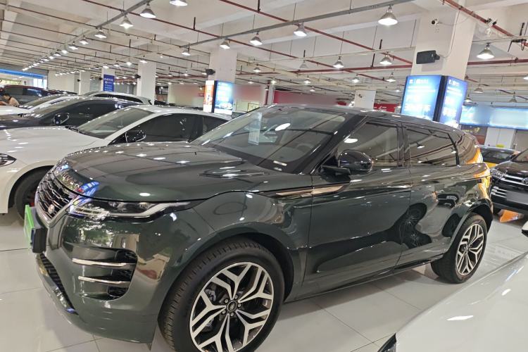 Used Land Rover Range Rover Evoque 2024 Aurora L 249 PS Prestige Light-Chasing Edition
