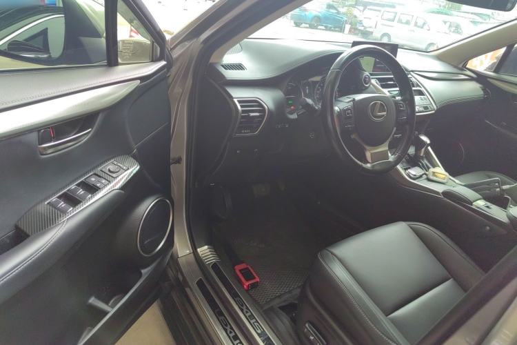 Used Lexus NX 2020 300h Front-Drive FENGSHANG Version China VI Standard
