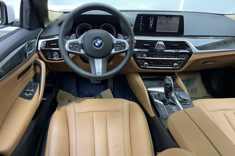 Used BMW 5 Series 2018 530Li Leading Model M Sport Package
