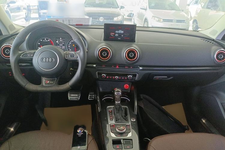 Used Audi A3 2014 Limousine 35 TFSI Automatic Comfort Model
