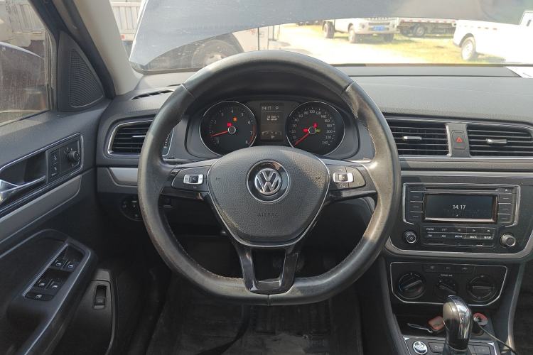 Used Volkswagen Lavida 2017 1.6L Automatic Comfort Edition