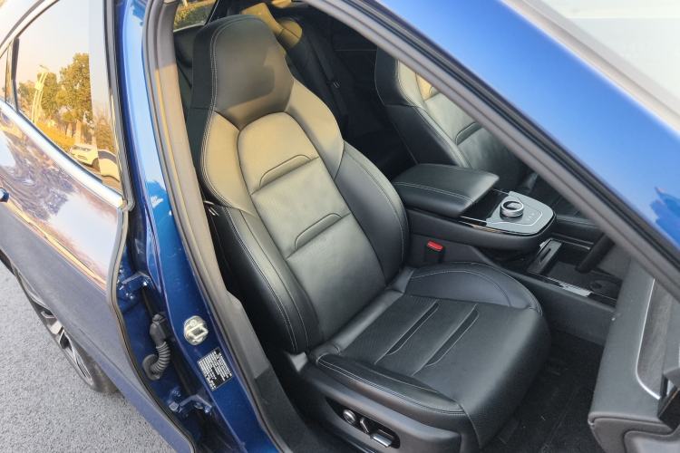 Used  SF5 2021 Huawei Smart Selection Four-Wheel Drive Edition
