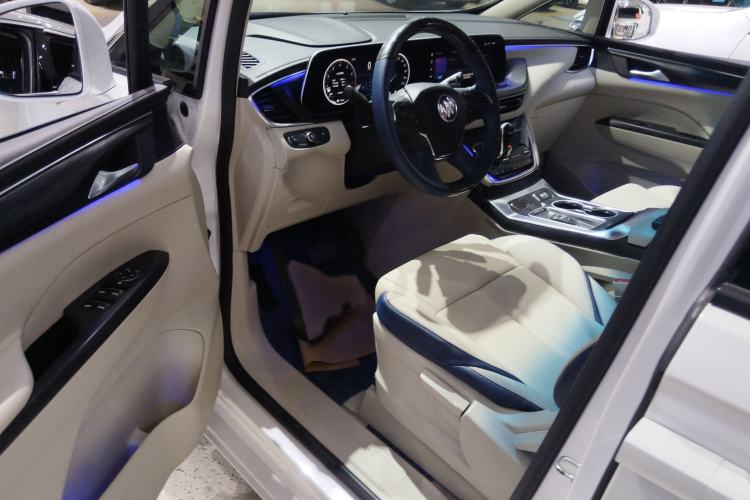 Used Buick GL8 2021 ES Landtrek 653T Comfort Edition
