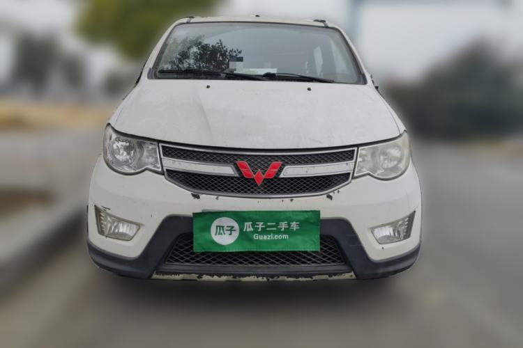 Used Wuling Hongguang 2014 1.5L S Luxury Model
