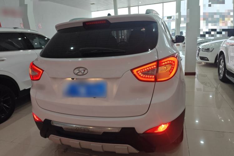 Used Hyundai ix35 2015 2.0L Automatic 2WD Smart Version China V Standard
