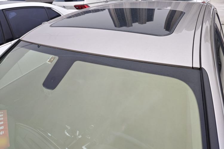 TDK.VehicleDetails.img