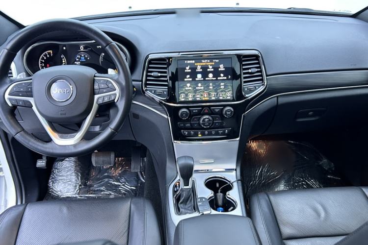 Used  Grand Cherokee 2021 3.0L 80th Anniversary Edition