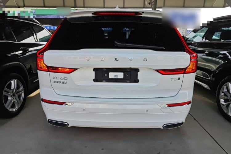 Used Volvo XC60 2021 T5 4x4 Smart Luxury Edition