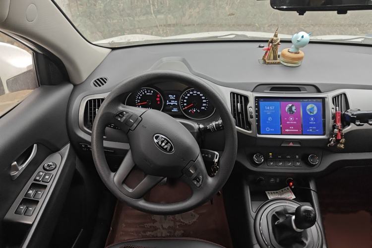 Used Kia Sportage R 2016 2.0L Manual Two-Wheel Drive GL Trim