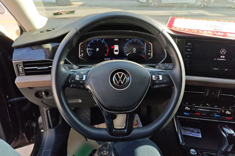 Used Volkswagen Passat 2020 Revised Version 330TSI Luxury Edition China VI Standard
