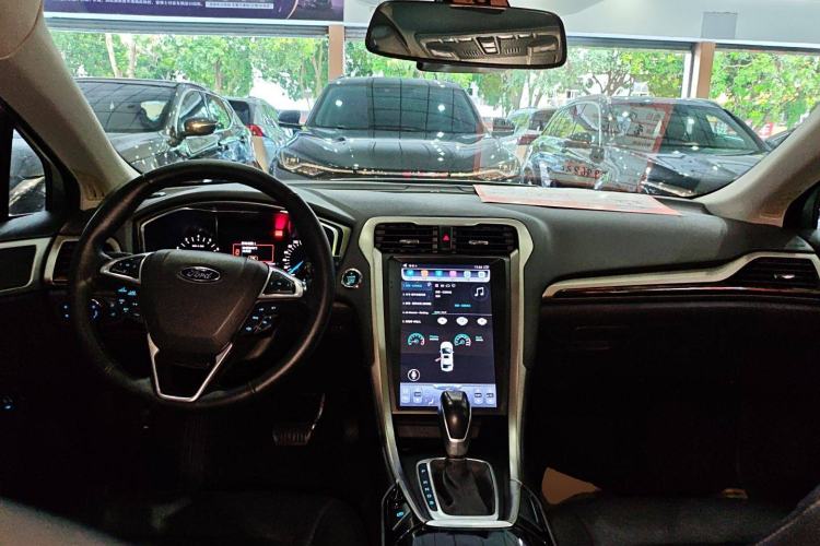 Used Ford Mondeo 2013 2.0L GTDi 200 Fashion Edition
