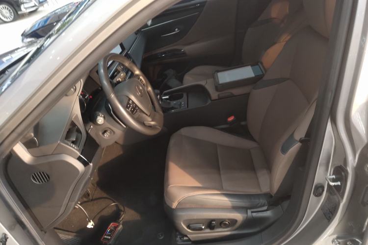 Used Lexus ES 2022 300h Excellence Edition
