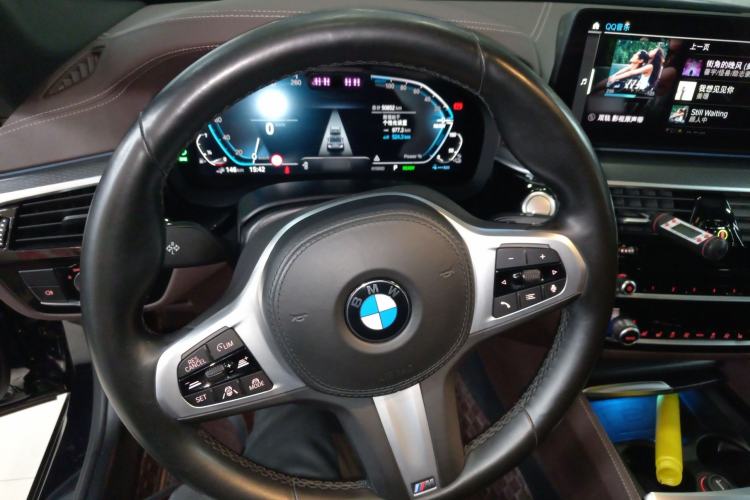 Used BMW 5 Series New Energy 2021 535Le Pioneer Edition M Sport Package
