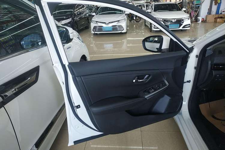 Used Nissan Sylphy 2022 1.6L XL CVT Enjoyment Edition
