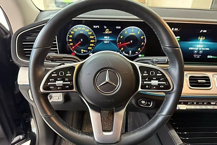 Used Mercedes-Benz GLE 2022 Refreshed GLE 350 4MATIC Coupe SUV Luxury Edition
