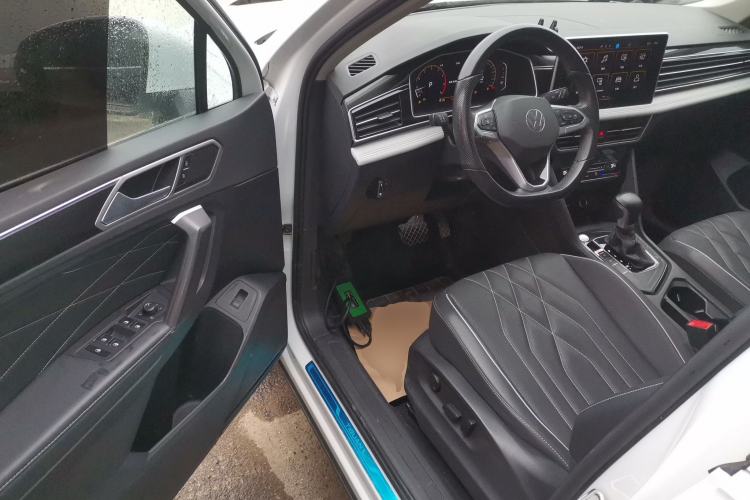 Used Volkswagen Tiguan L 2024 300TSI Automatic Two-Wheel Drive Smart Edition