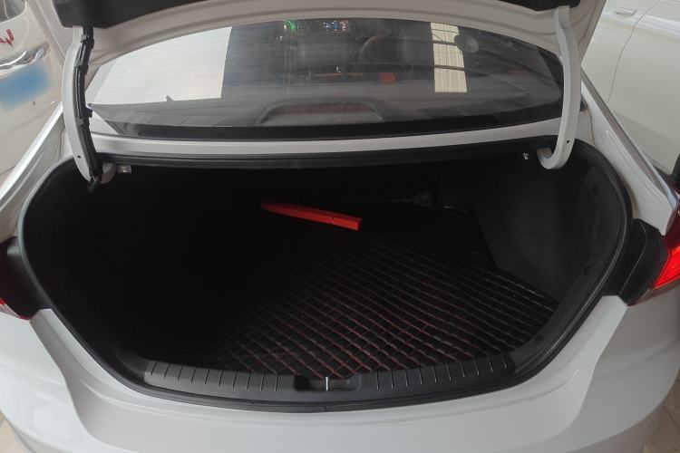 Used Hyundai Elantra 2020 1.4T Dual-Clutch Xuan Dong · Dynamic Version
